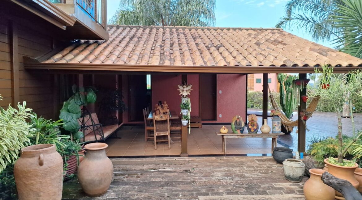 WhatsApp Image 2025-10-28 at 10.16.18 (1)