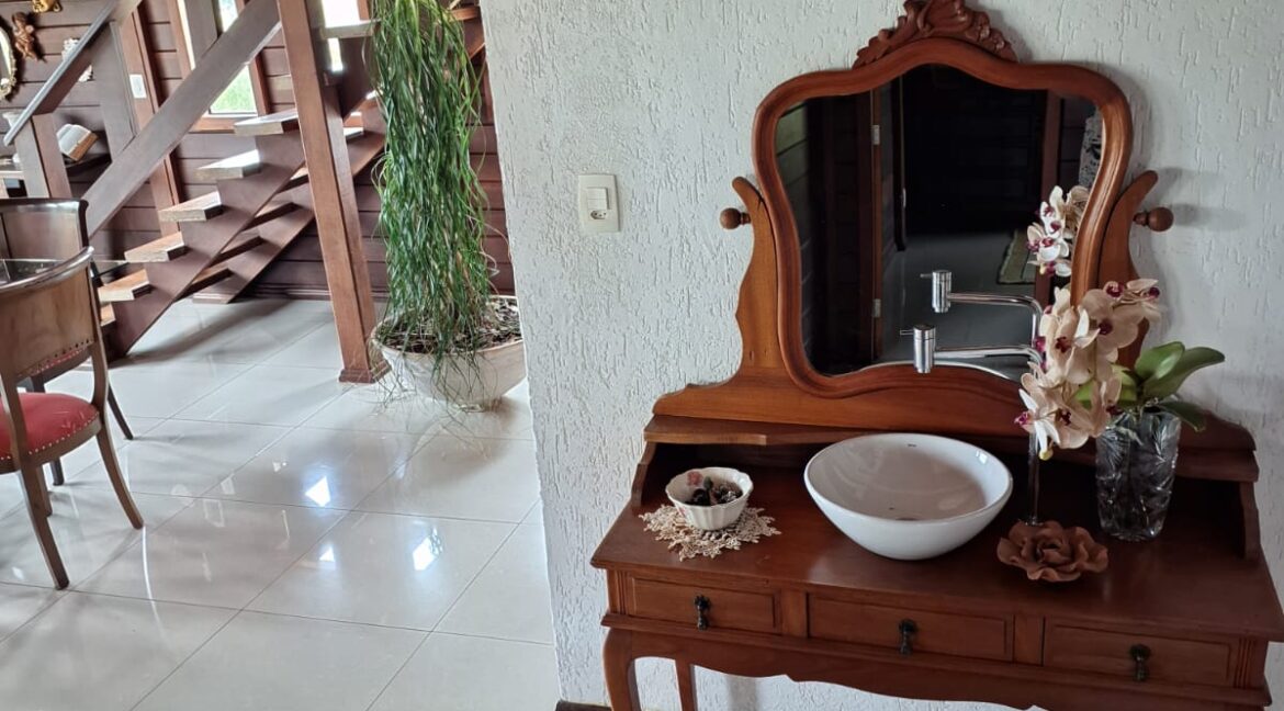 WhatsApp Image 2025-10-28 at 10.16.22 (2)